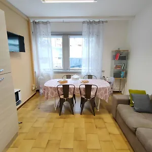 Nido Center Iv דירה ברגמו