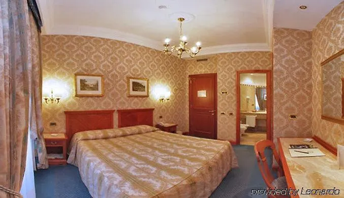 Hotel Barberini Ρώμη 4*,